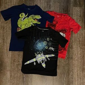🌹Set of 3 size 6 Carter’s t-shirts